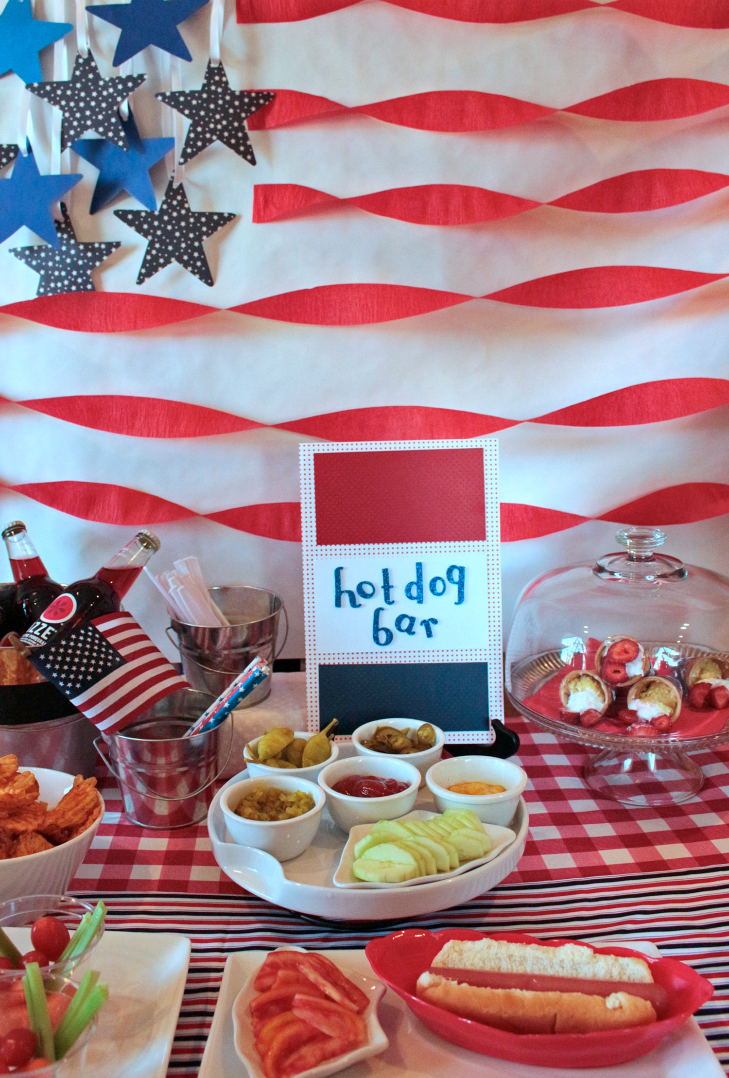 create your own: 4th of July Hot Dog Bar » paintedposies