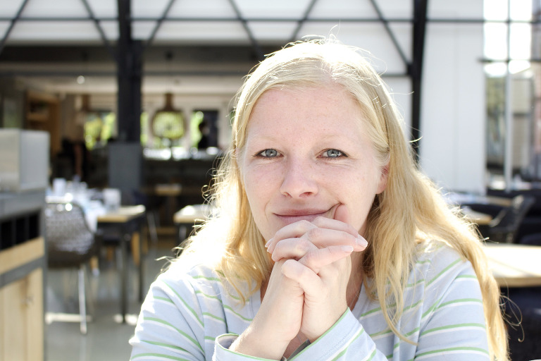 Sisters Vacation Amsterdam paintedposies.com